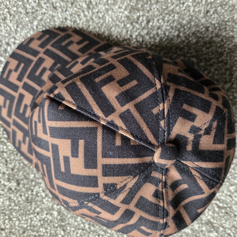 FENDI  kids canvas FF baseball hat